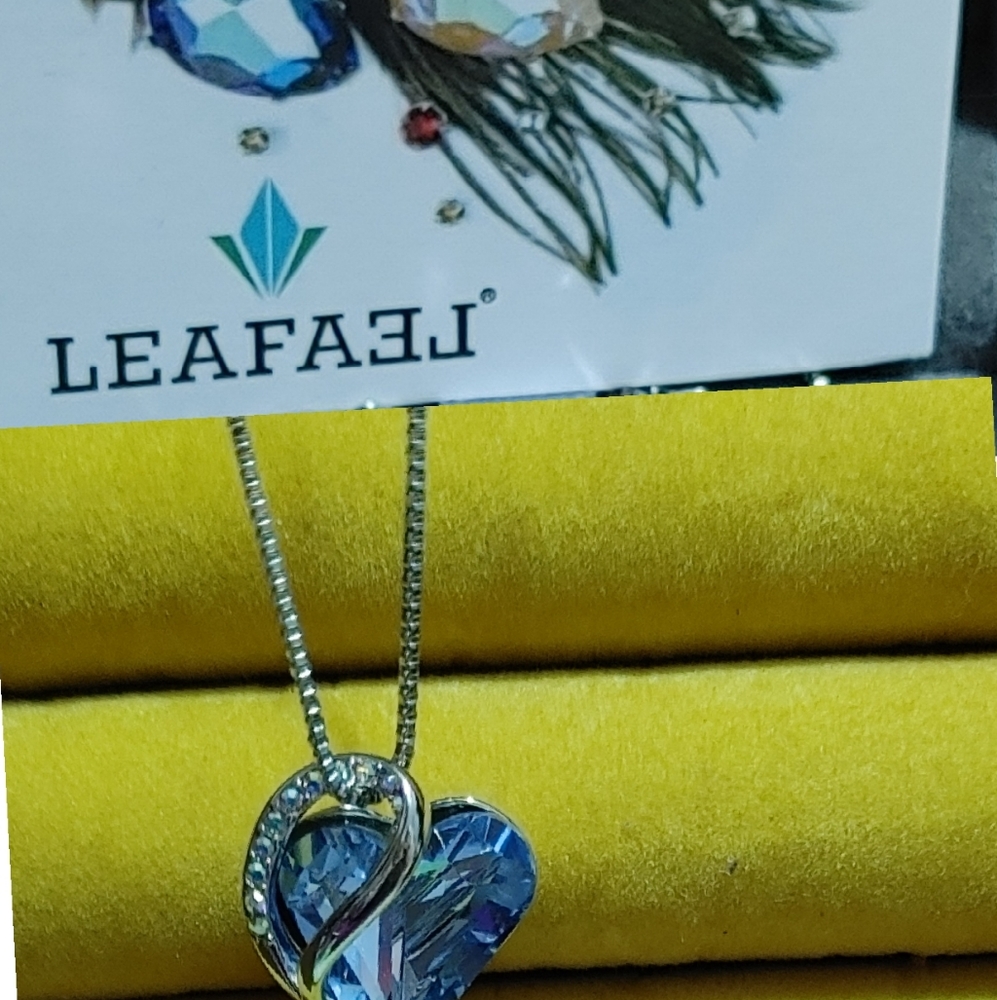 LEAFAEL Heart Necklace